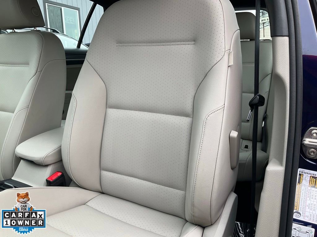 Used 2019 Volkswagen e-Golf SEL Premium FWD image 17