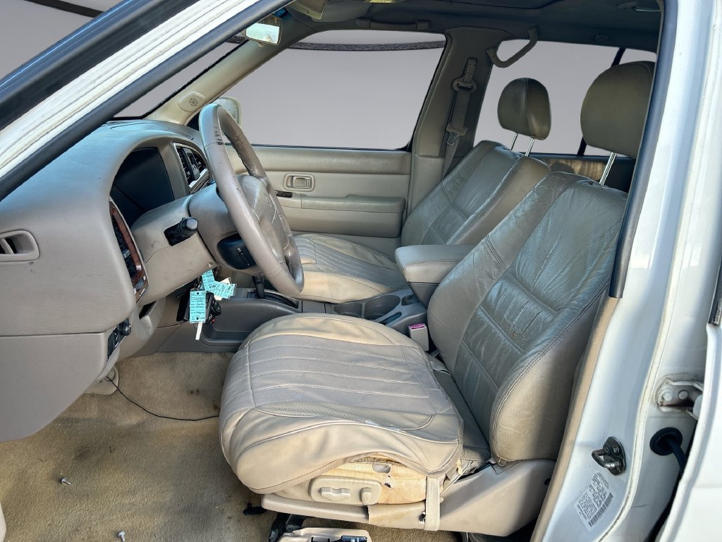 Used 2001 Nissan Pathfinder LE RWD image 11