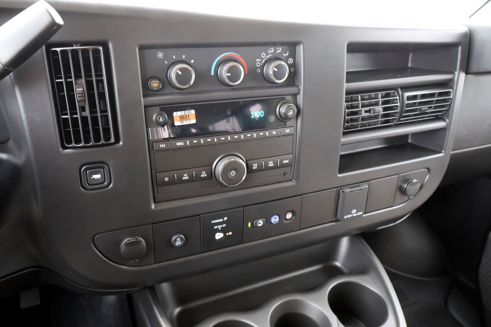 New 2026 Chevrolet Express 3500 LS RWD image 12