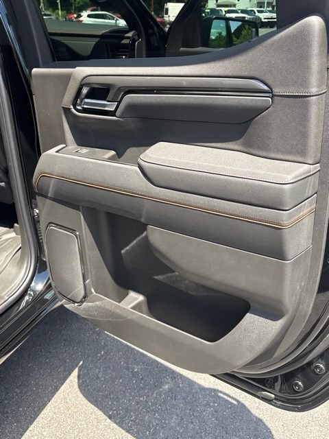 New 2026 GMC Sierra 1500 AT4 w/ Technology Package AWD/4WD image 8