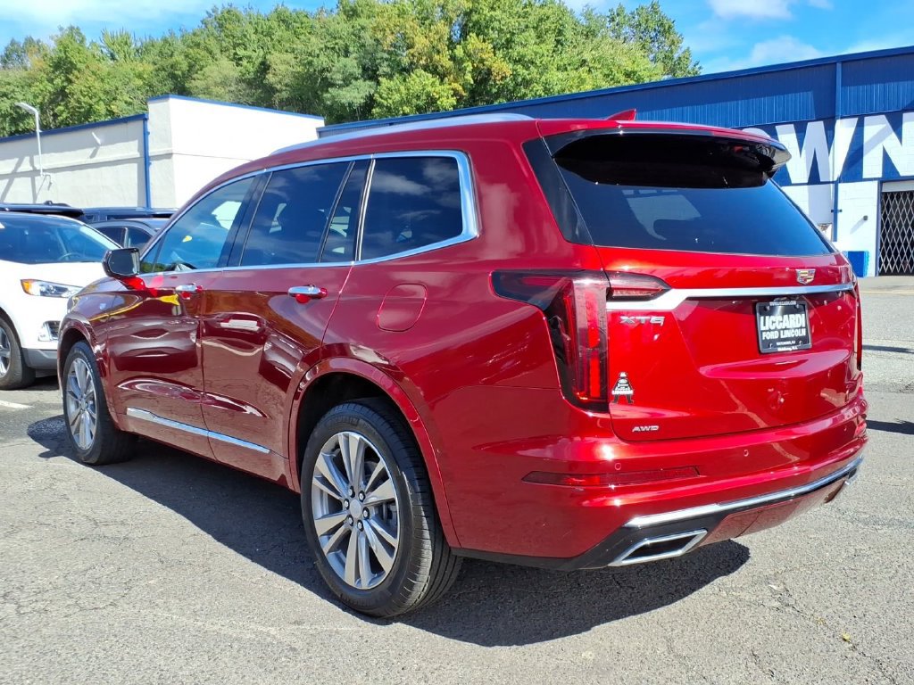 Used 2023 Cadillac XT6 Premium Luxury w/ Technology Package AWD/4WD image 5