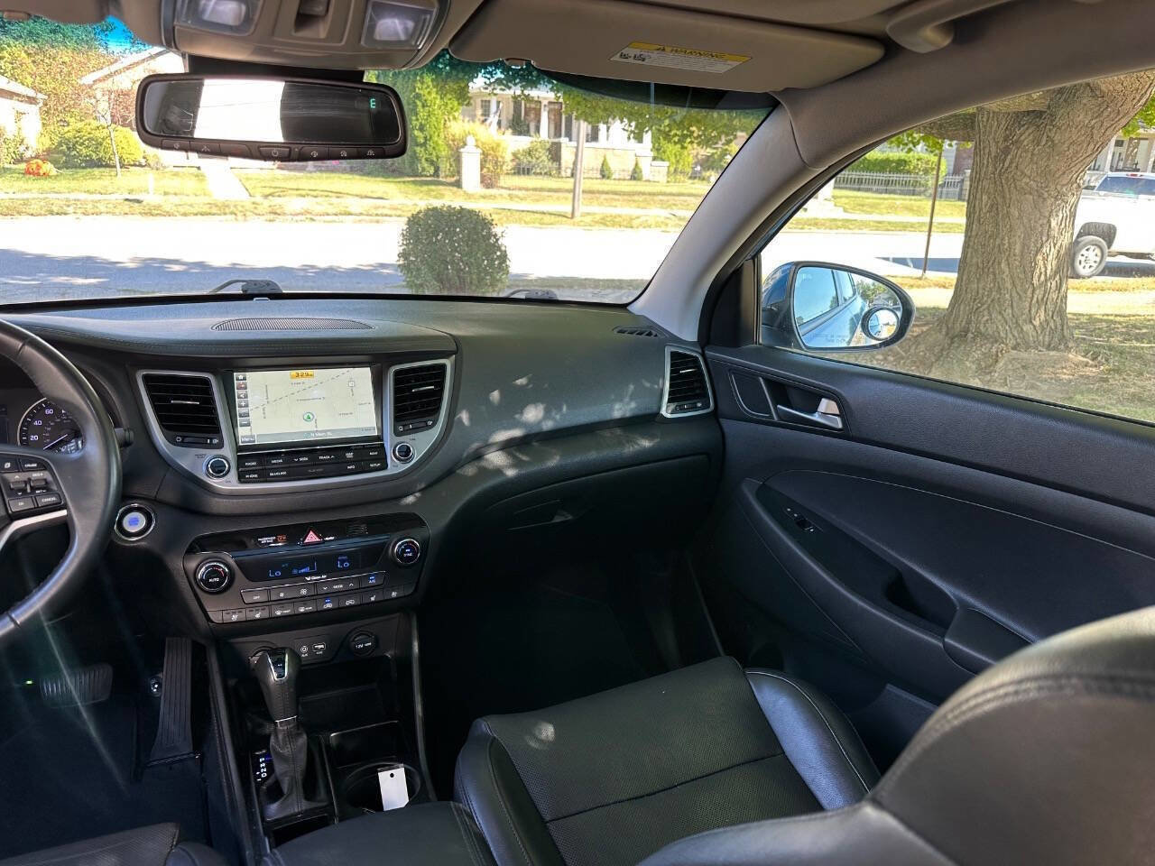 Used 2016 Hyundai Tucson Limited w/ Option Group 03 image 11