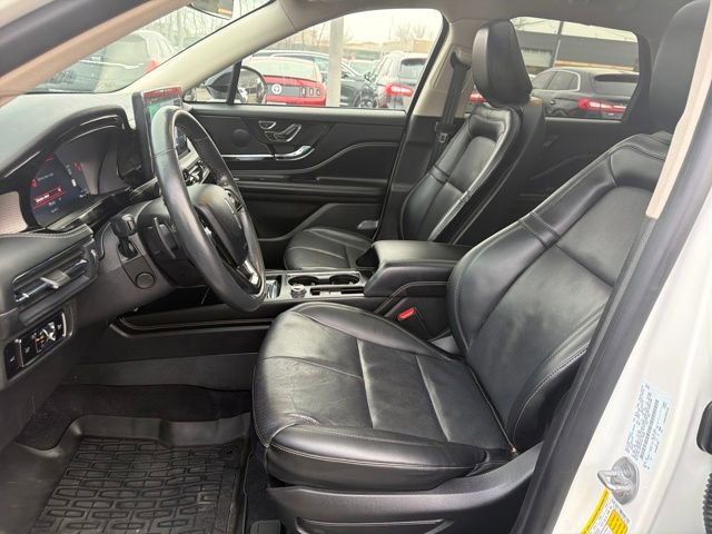 Used 2023 Lincoln Corsair Reserve w/ Equipment Group 201A image 15