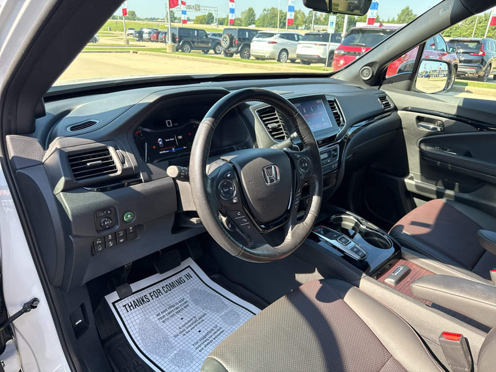 Used 2023 Honda Ridgeline Black Edition image 10