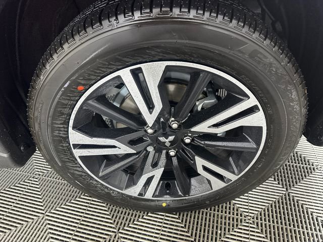 New 2026 Mitsubishi Eclipse Cross SE image 13