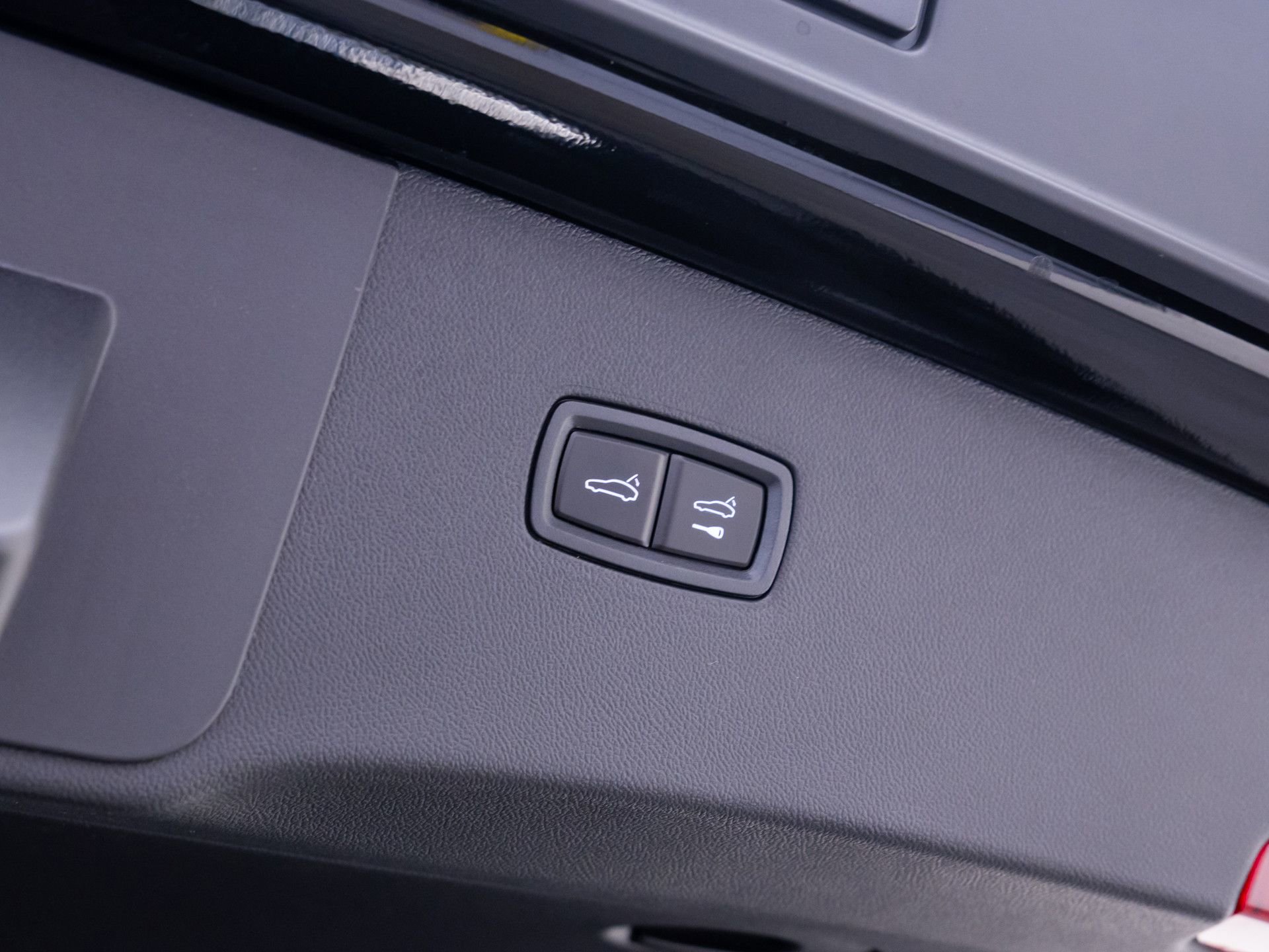 New 2026 Porsche Cayenne S image 33