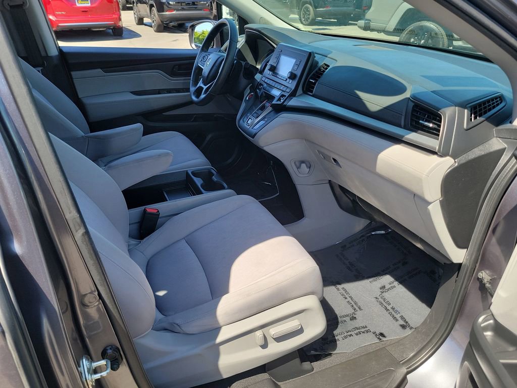 Used 2018 Honda Odyssey LX image 16