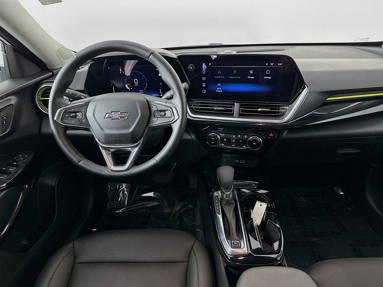 Used 2024 Chevrolet Trax ACTIV w/ Driver Confidence Package image 22