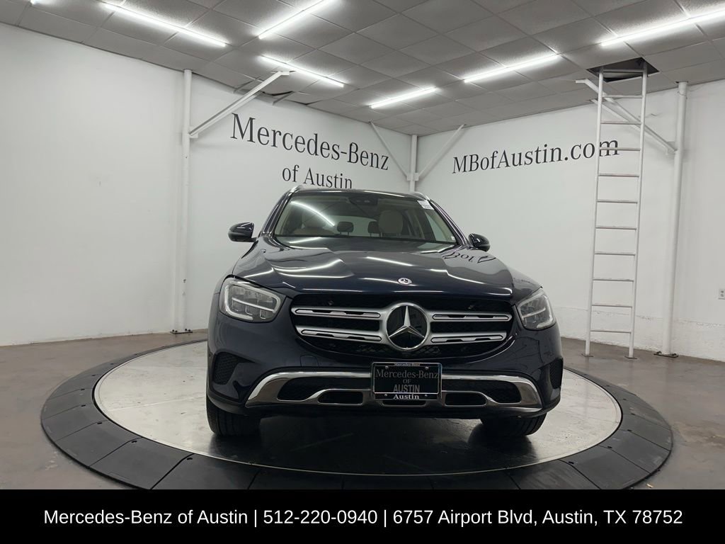 Certified 2022 Mercedes-Benz GLC 300 image 2