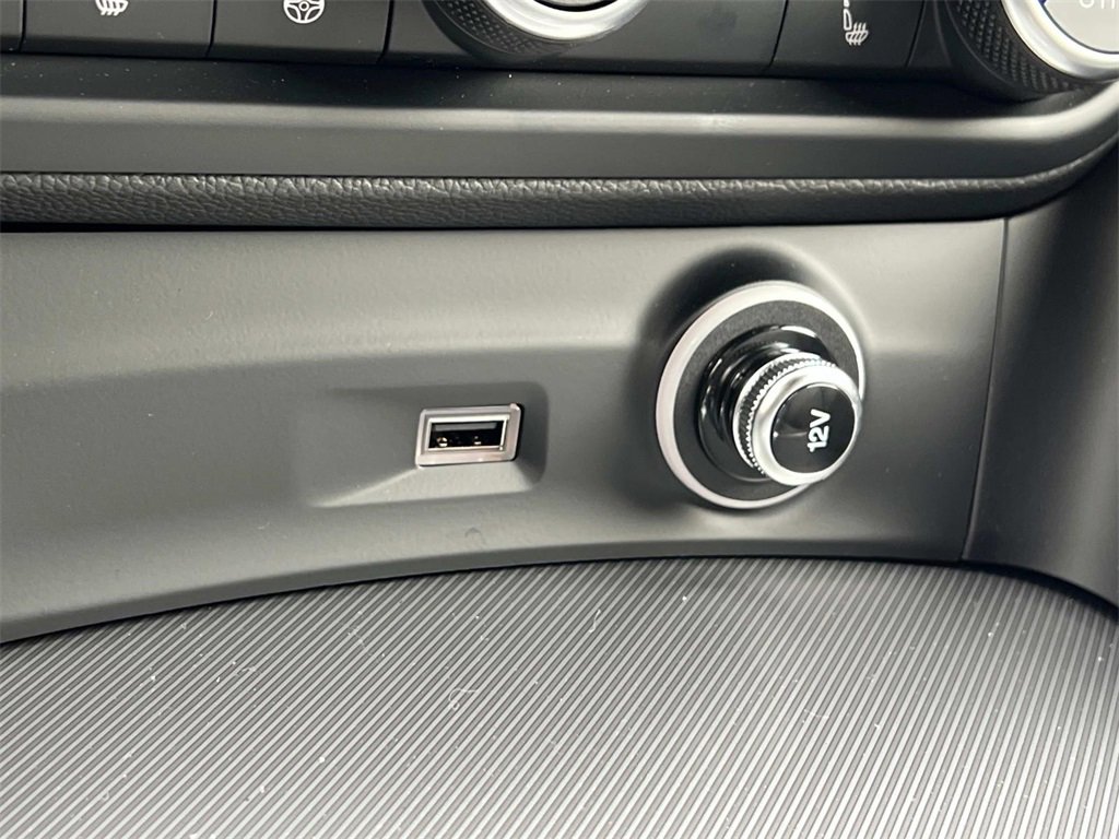 New 2025 Alfa Romeo Stelvio Sprint image 27