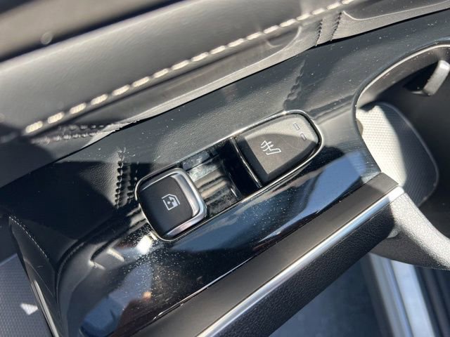 Certified 2024 Kia Sorento SX Prestige image 39