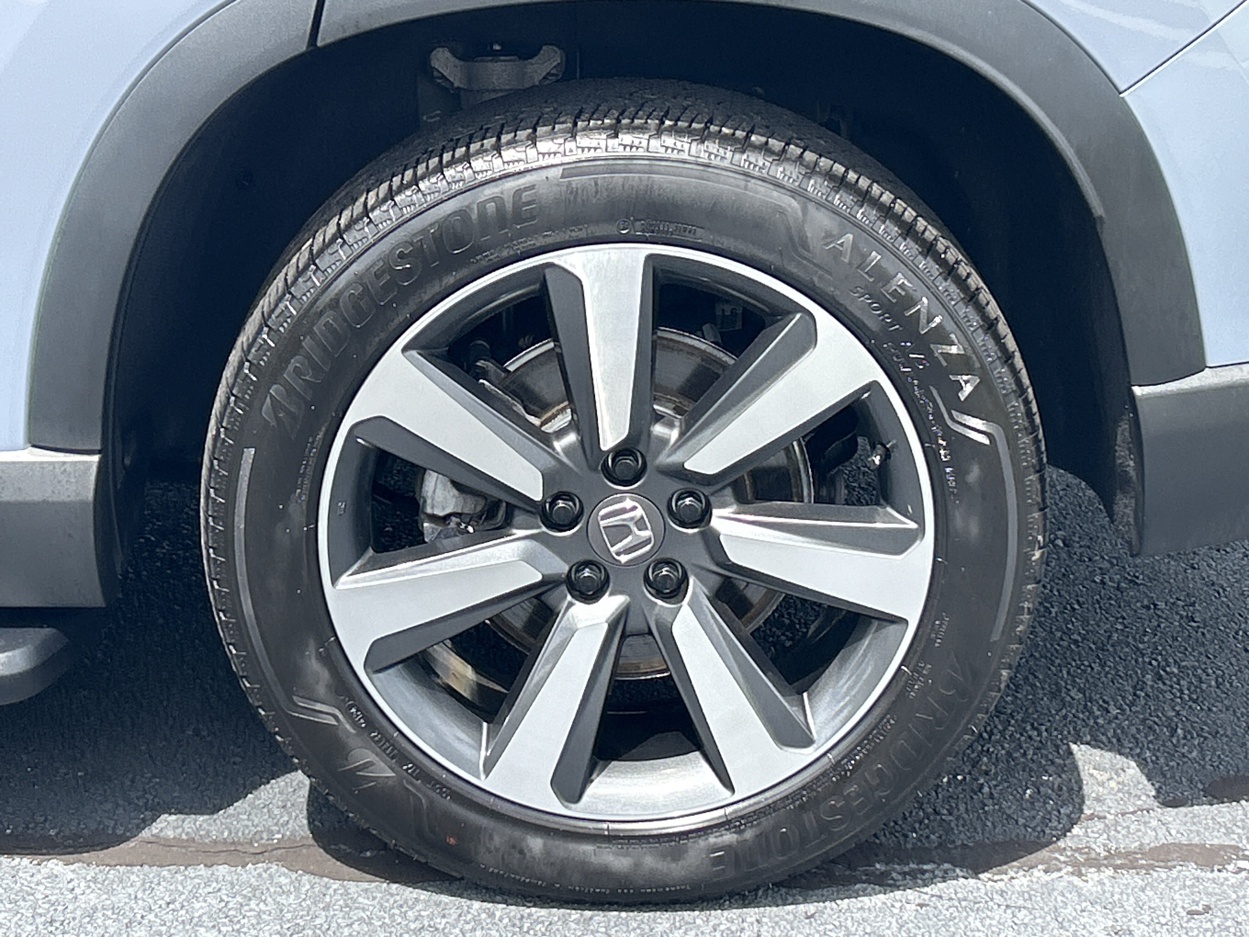 Used 2025 Honda Pilot Touring image 35