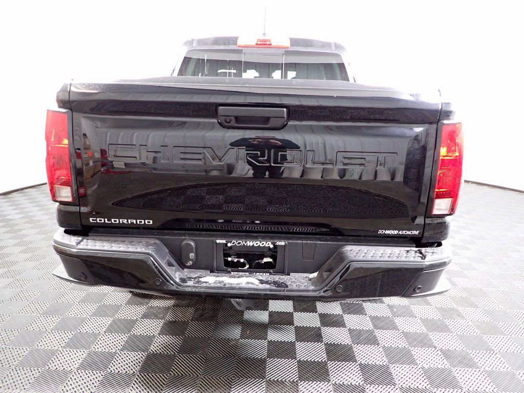 New 2026 Chevrolet Colorado W/T w/ WT Custom Package image 10