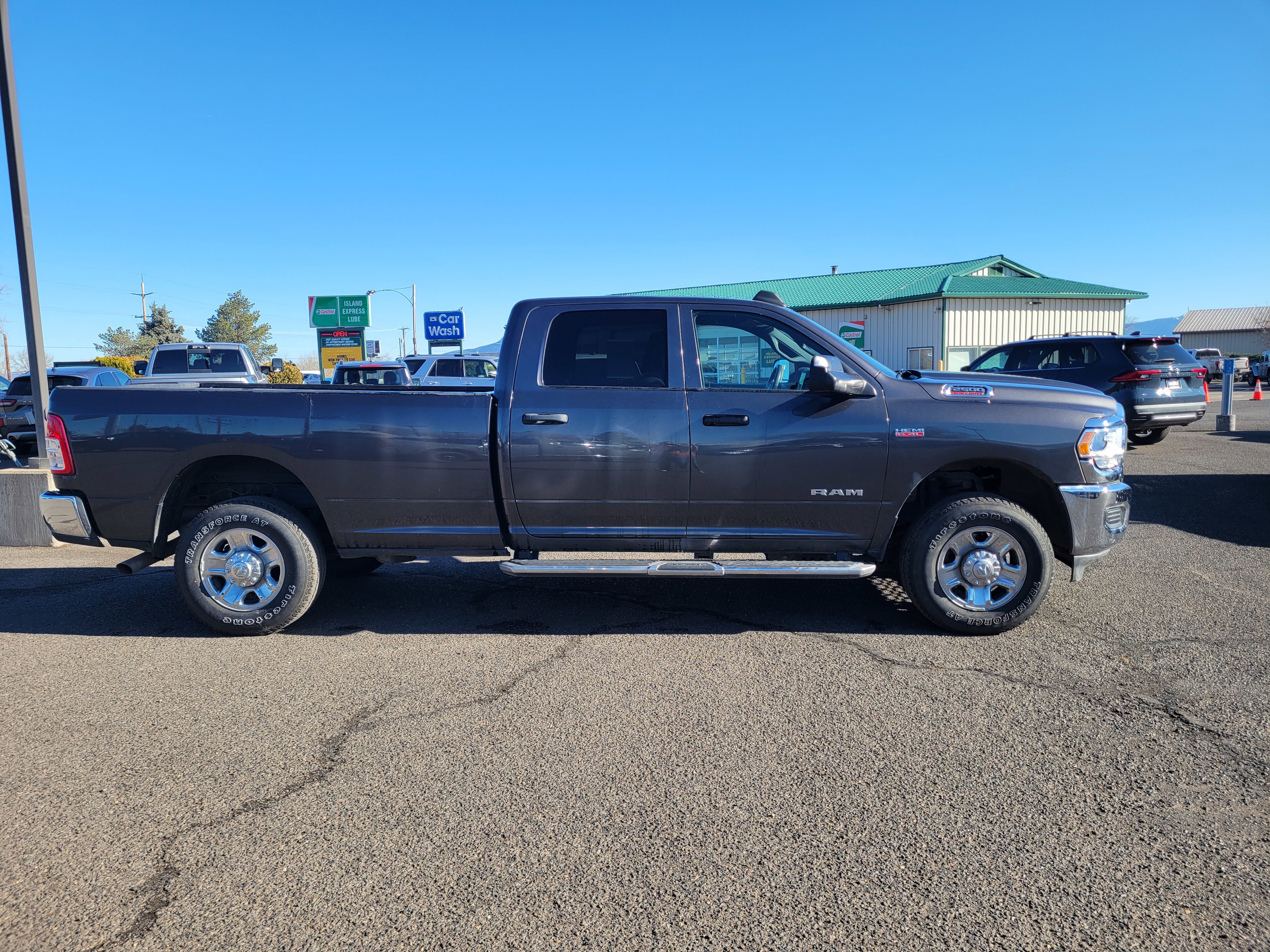 Used 2022 RAM 2500 Tradesman image 2