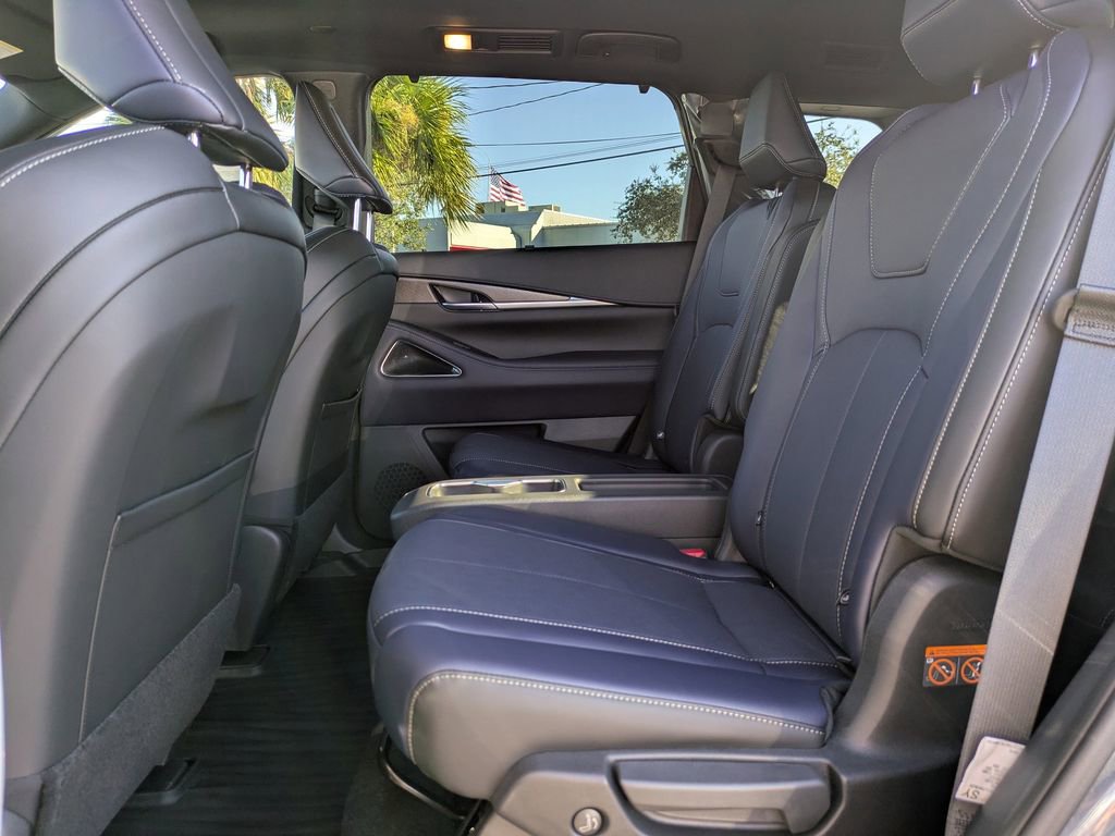 New 2026 INFINITI QX60 Sport w/ Dark Cargo Package image 16