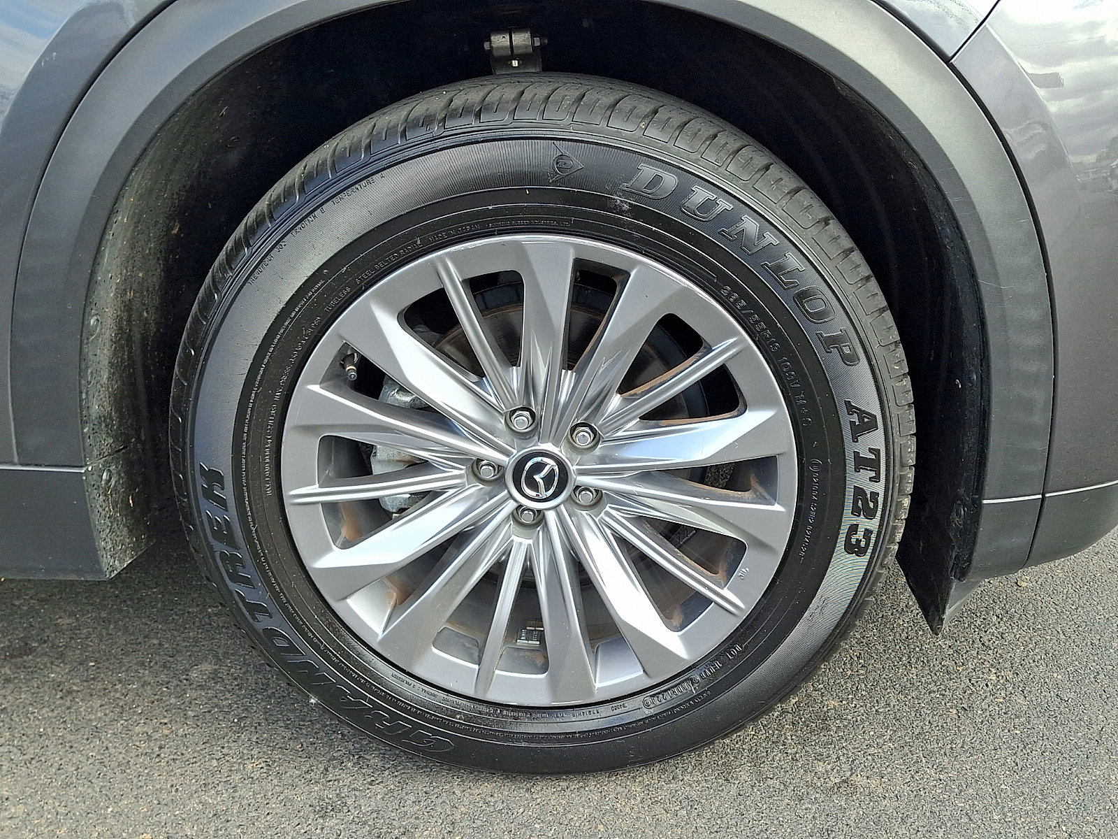 Certified 2024 MAZDA CX-90 3.3 Turbo w/ Preferred Plus AWD/4WD image 9