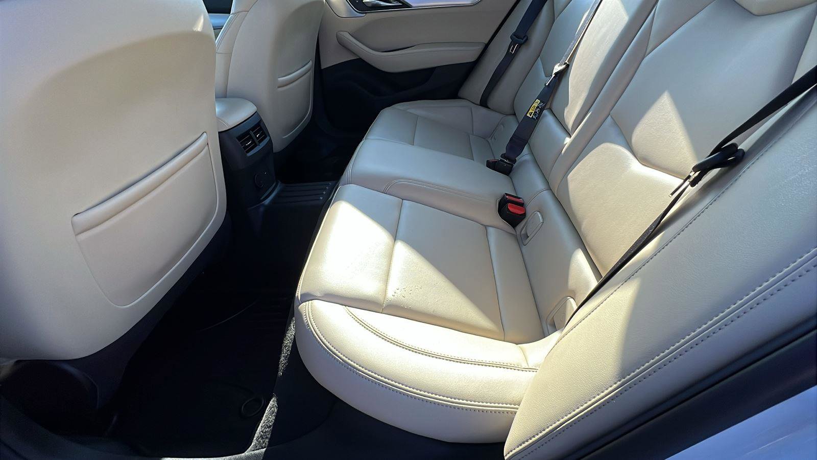 Used 2023 Cadillac CT5 Luxury w/ Sun And Sound Package image 18