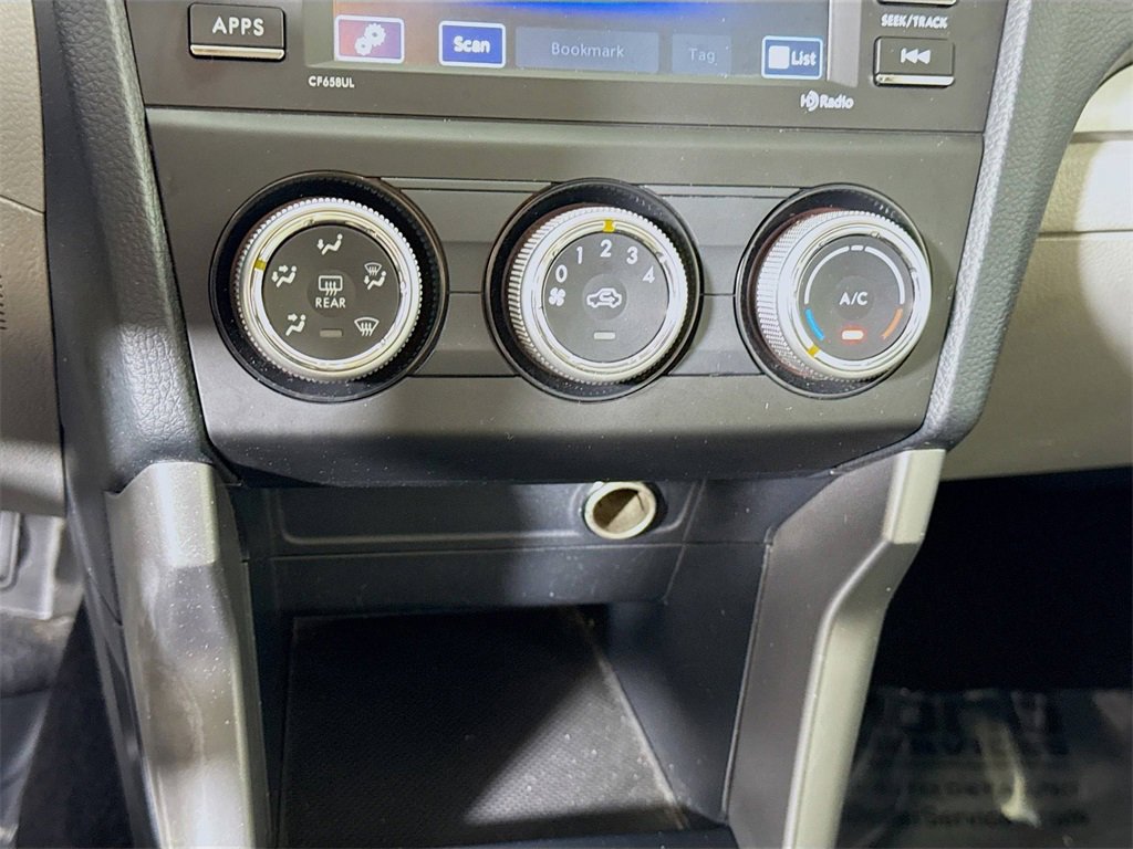 Used 2017 Subaru Forester 2.5i image 7