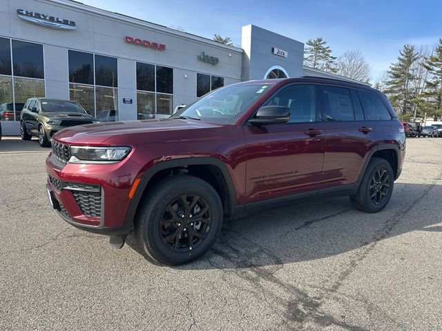 New 2026 Jeep Grand Cherokee Altitude AWD/4WD image 1