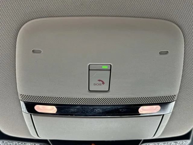 Used 2024 Nissan Ariya AWD image 20