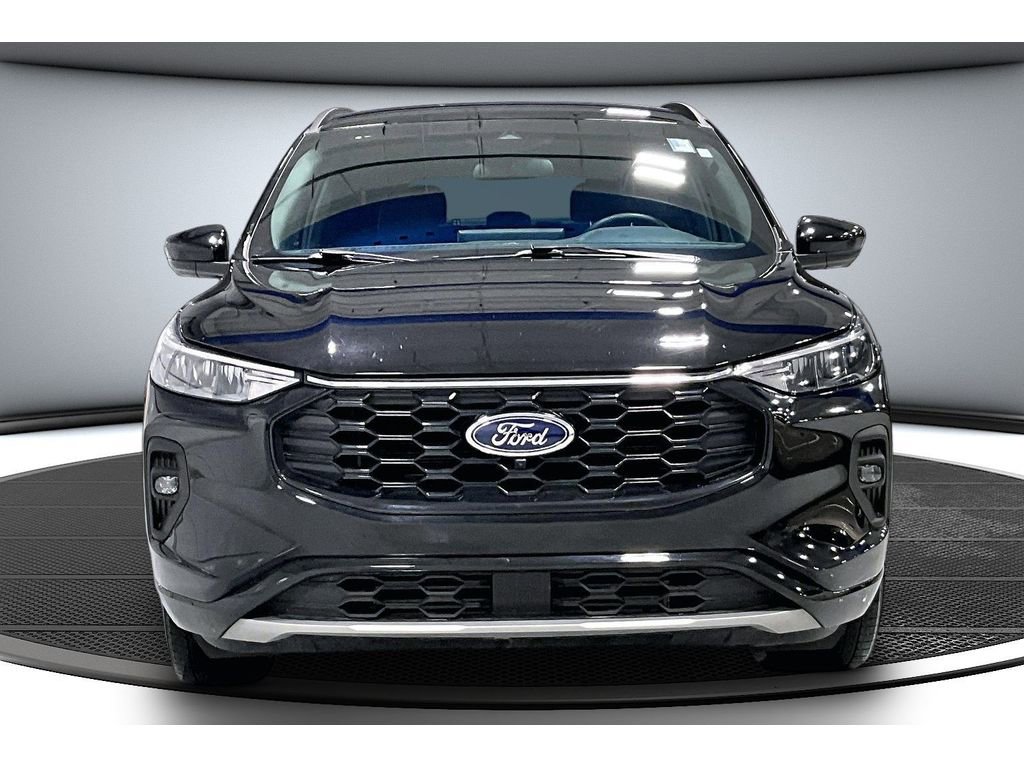 Used 2023 Ford Escape ST-Line Select w/ Tech Pack #2 image 4
