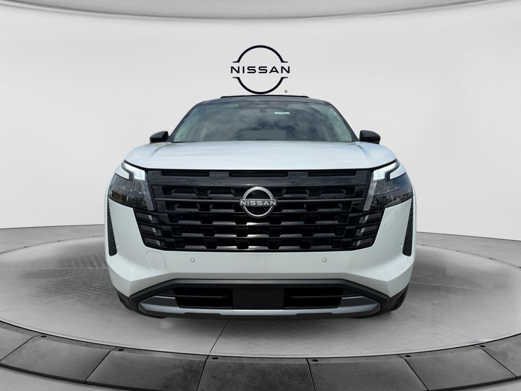 New 2026 Nissan Pathfinder Platinum w/ Accent Package AWD/4WD image 8