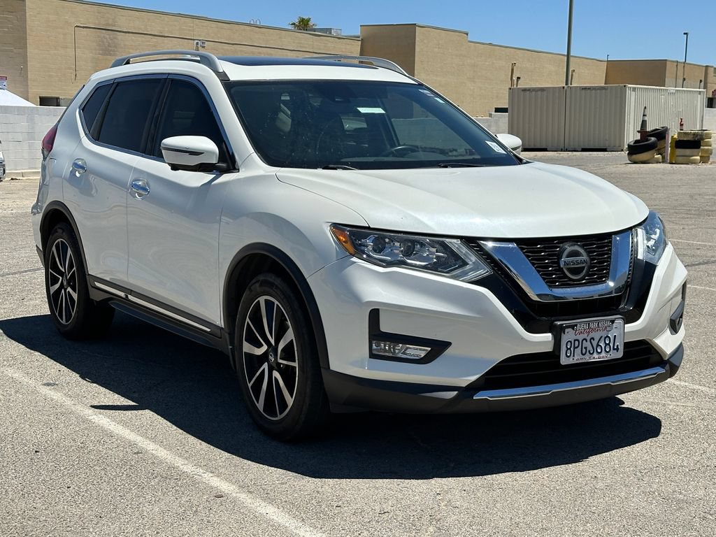 Used 2019 Nissan Rogue SL w/ Premium Package FWD image 6