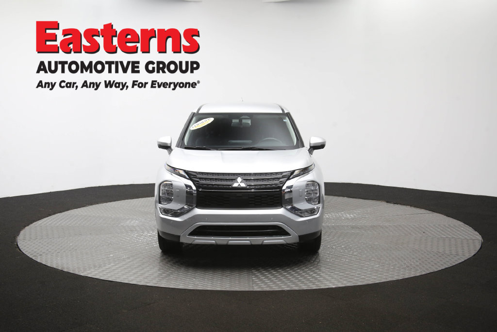 Used 2024 Mitsubishi Outlander SE AWD/4WD image 53
