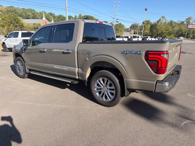 Used 2025 Ford F150 Lariat w/ Equipment Group 501A Mid AWD/4WD image 13