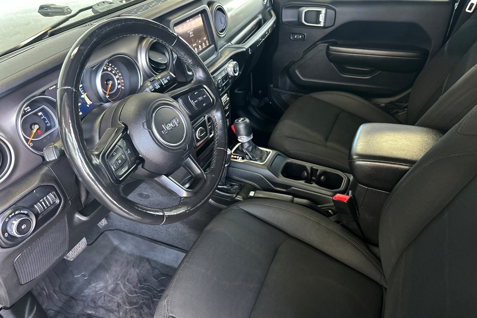 Used 2020 Jeep Wrangler Unlimited Sport S AWD/4WD image 9