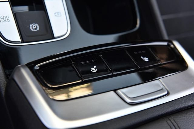 Used 2024 Hyundai Santa Cruz SEL FWD image 17