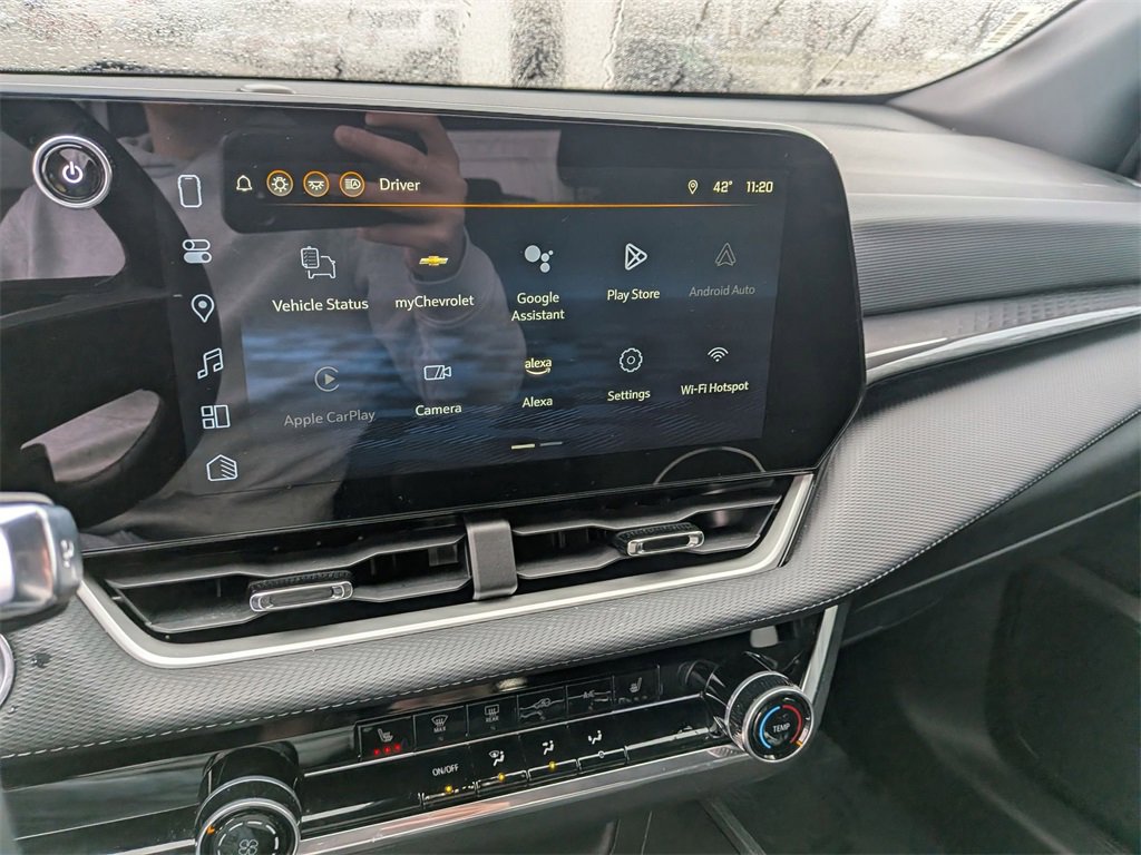 Used 2025 Chevrolet Equinox LT image 17