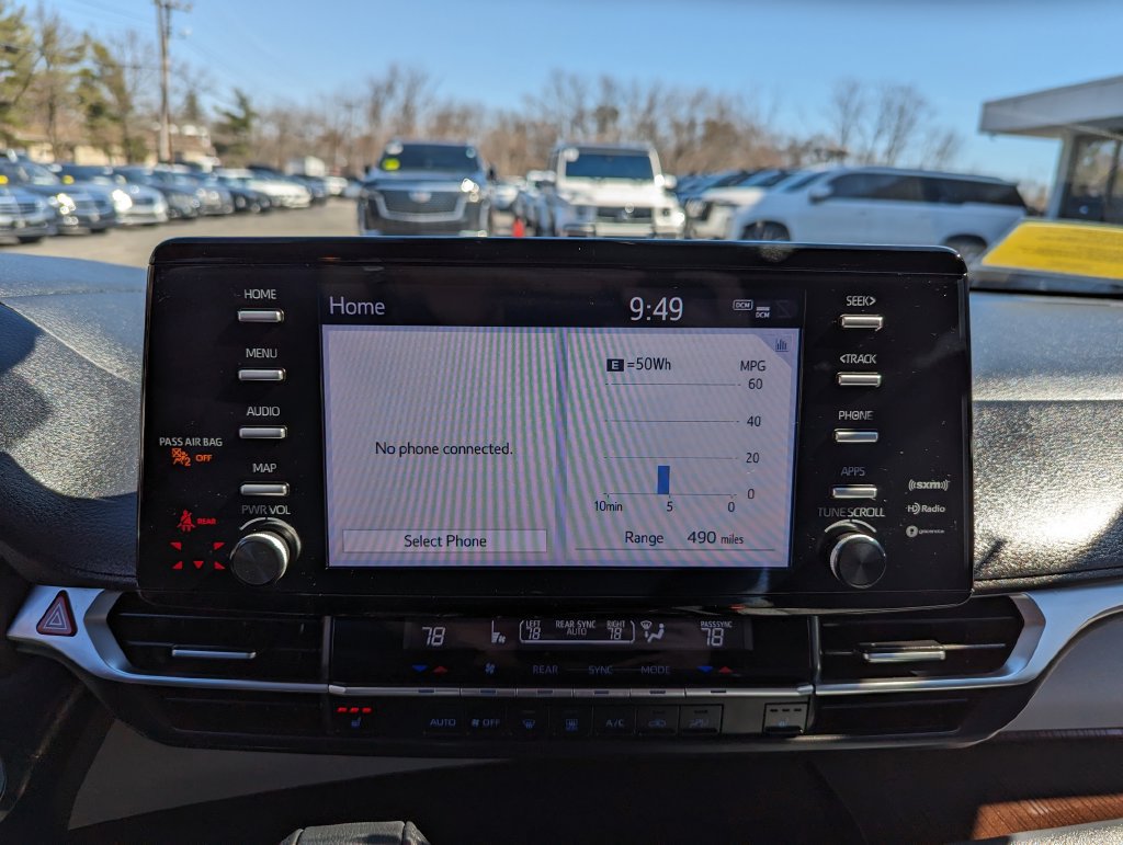 Used 2021 Toyota Sienna XLE AWD/4WD image 19