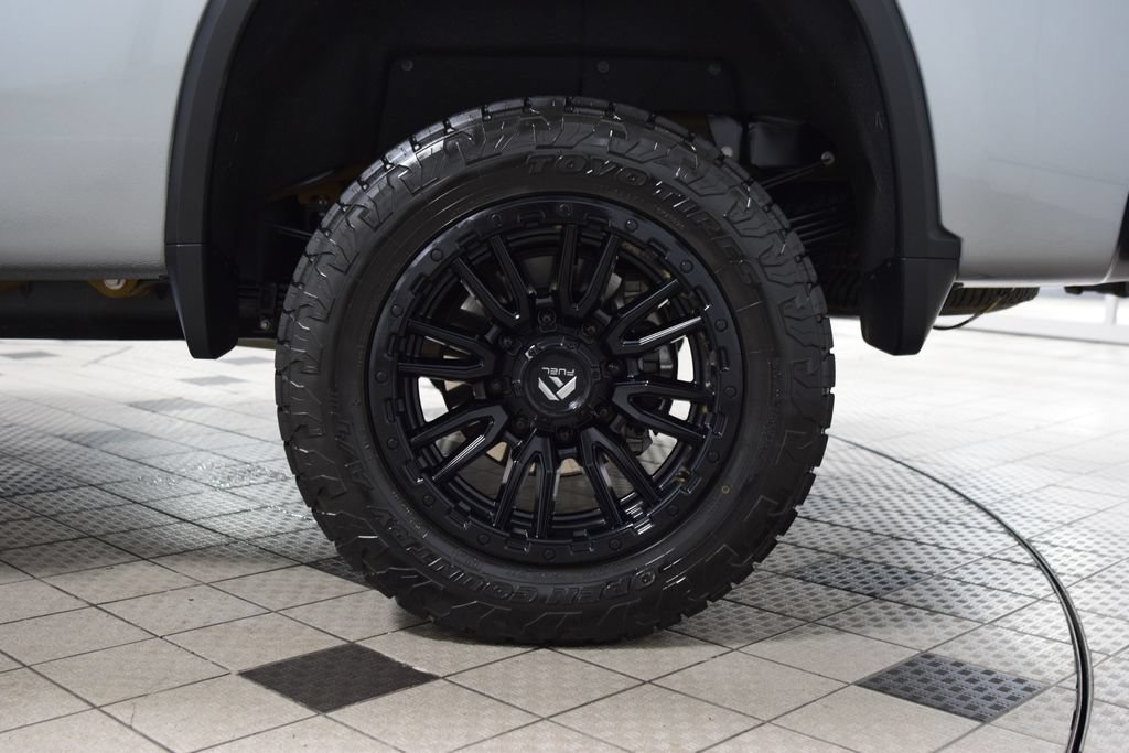Used 2025 Chevrolet Silverado 3500 LTZ w/ LTZ Premium Package AWD/4WD image 30