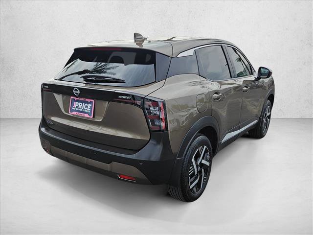 Used 2025 Nissan Kicks SV image 5