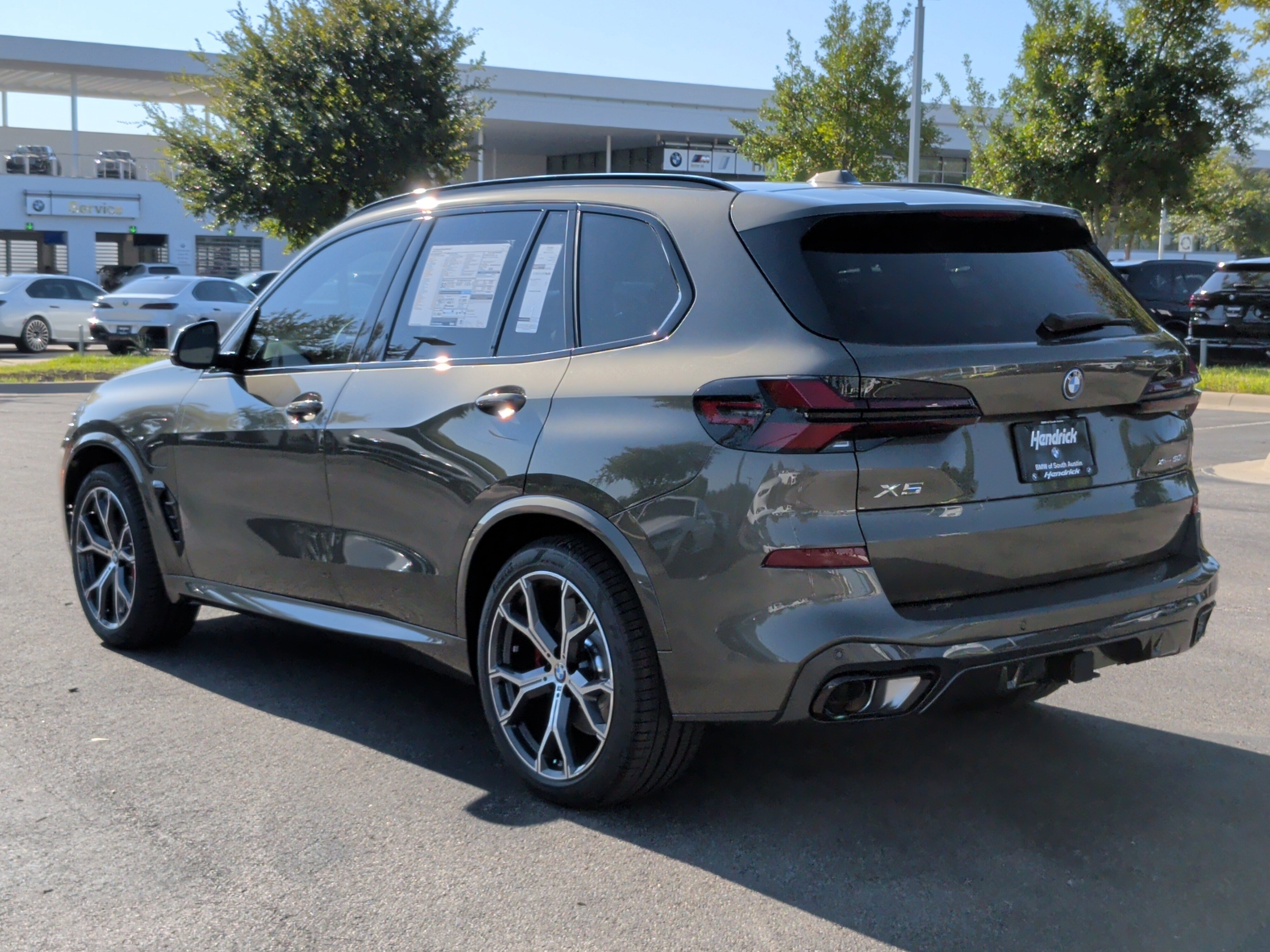 Certified 2026 BMW X5 xDrive50e w/ M Sport Package AWD/4WD image 13