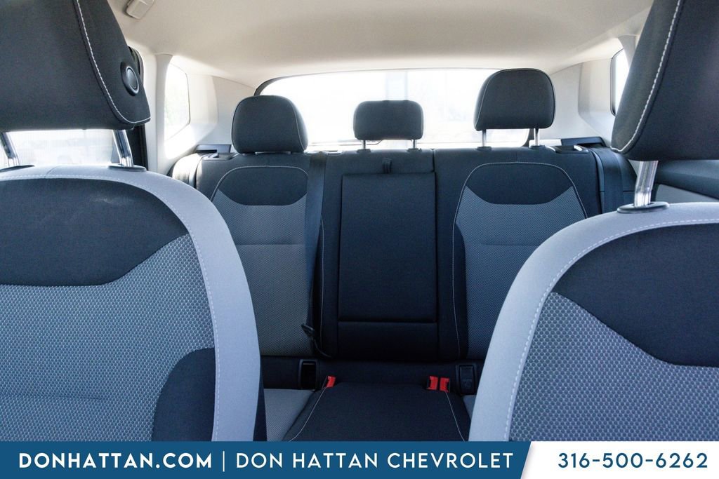 Used 2024 Volkswagen Taos S w/ MDO Package FWD image 14