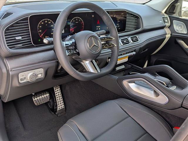 New 2026 Mercedes-Benz GLS 450 4MATIC image 3