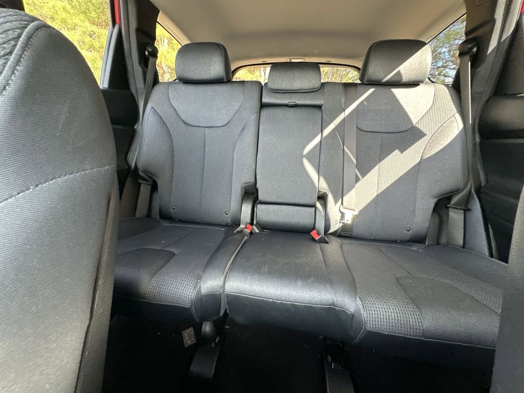 Used 2019 Hyundai Santa Fe SE image 27