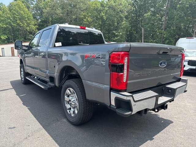New 2025 Ford F250 Lariat w/ Chrome Package image 3