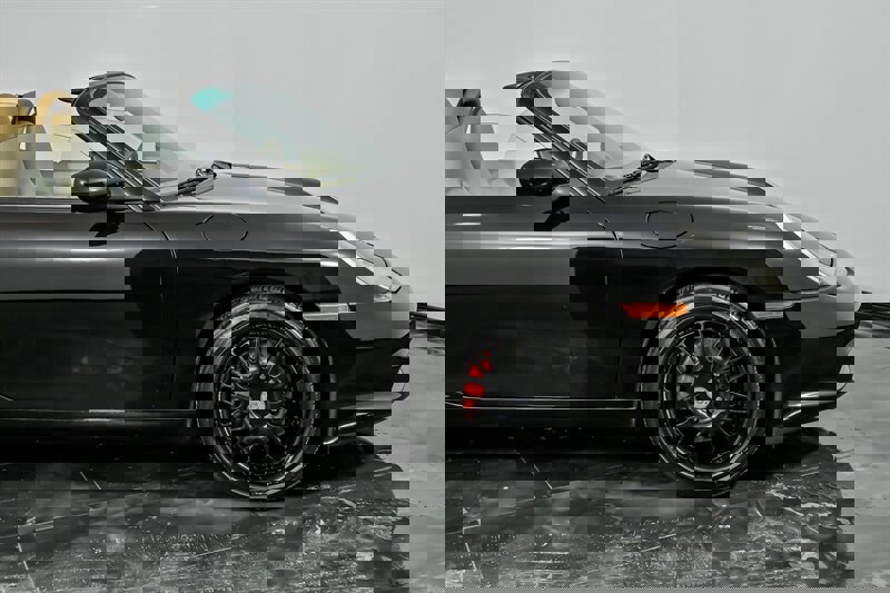 Used 2003 Porsche Boxster S image 12