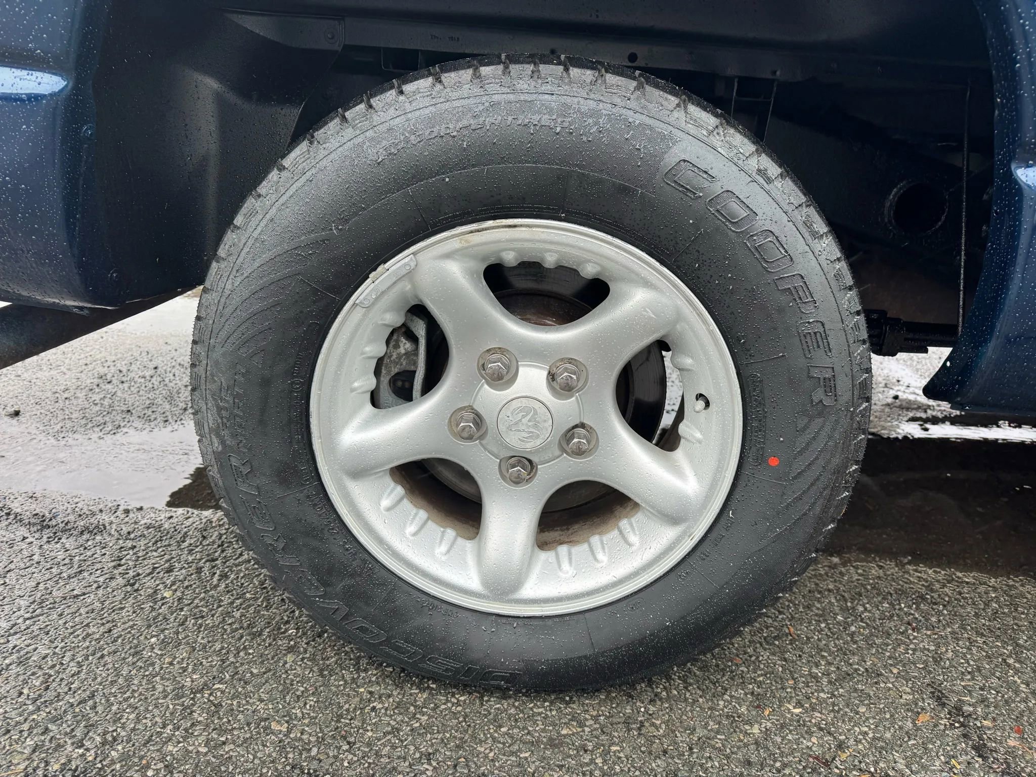 Used 2004 Dodge Ram 1500 Truck ST image 24