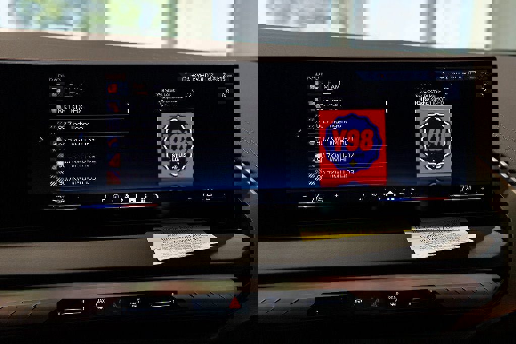 Used 2025 BMW X3 xDrive30i w/ Premium Package image 30