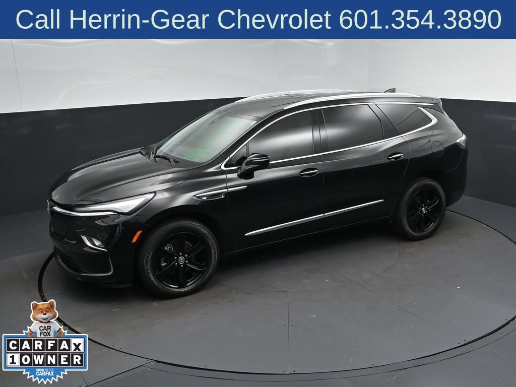 Used 2023 Buick Enclave Essence w/ Experience Buick Package FWD image 30