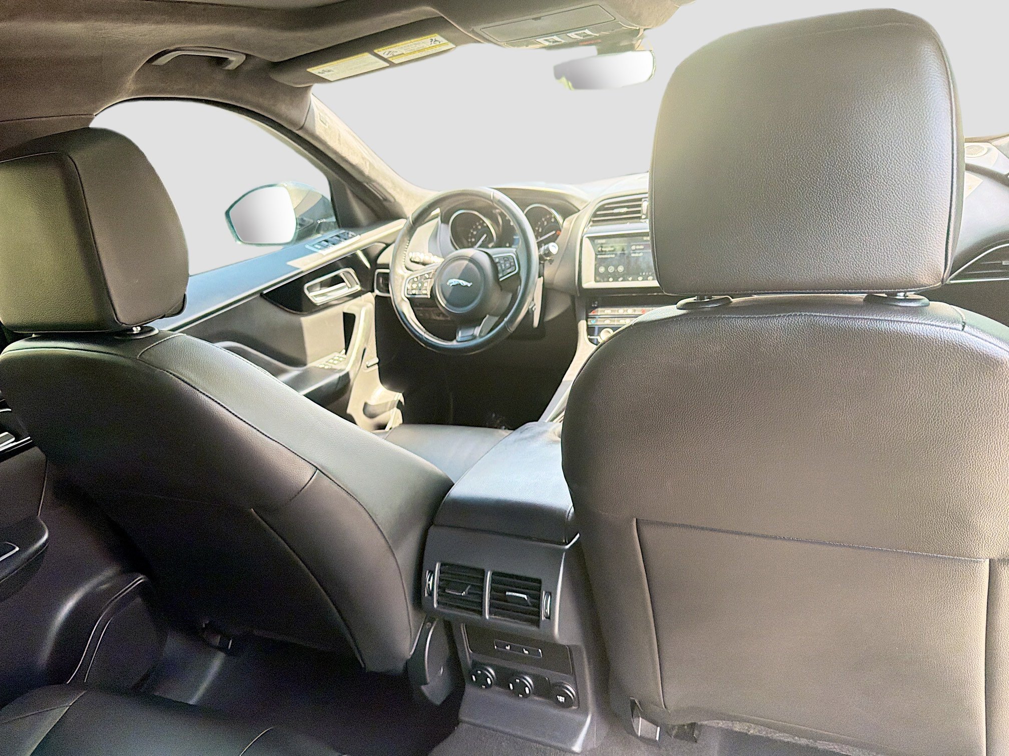 Used 2020 Jaguar F-PACE Premium AWD/4WD image 30