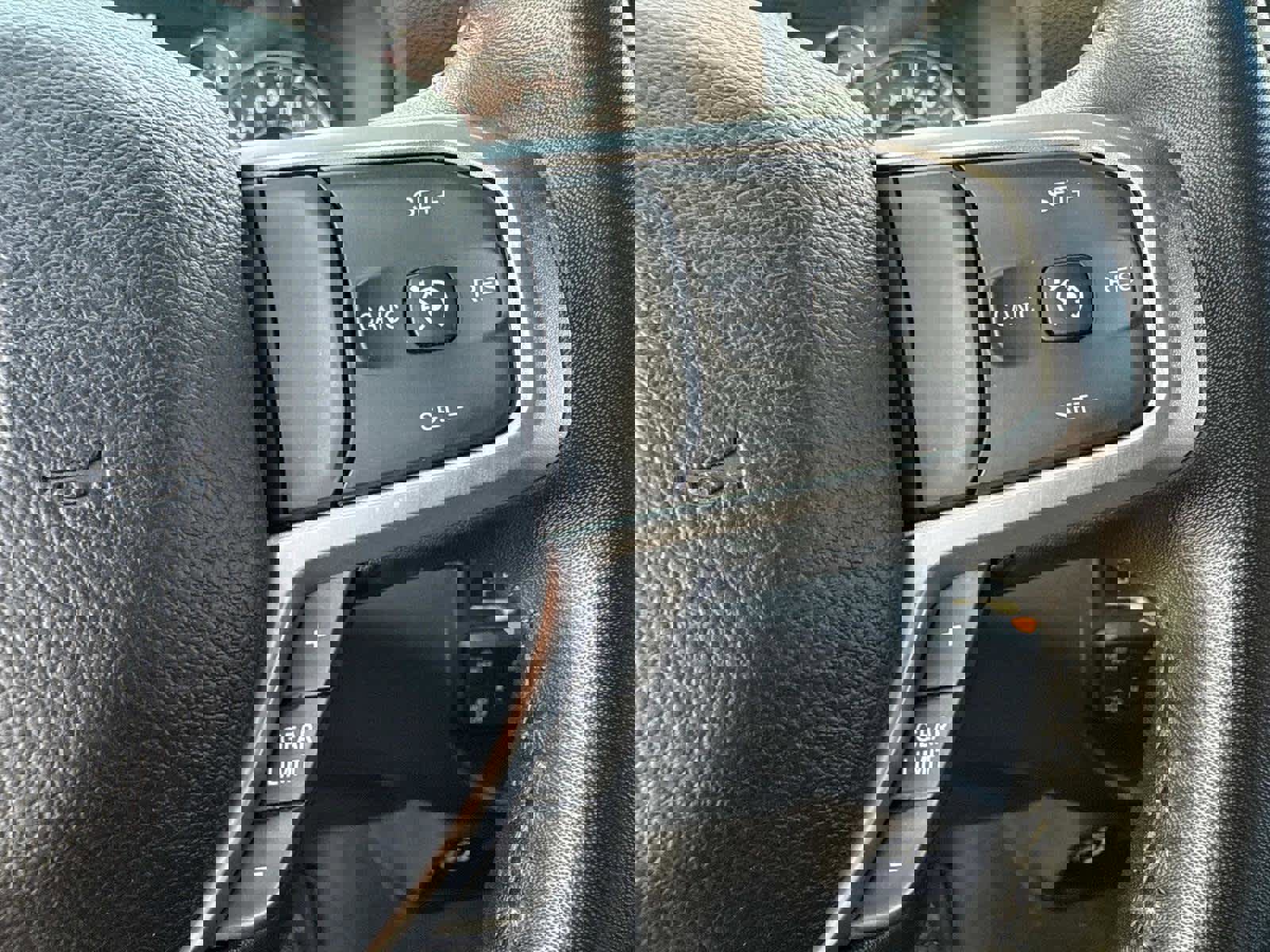 Used 2024 RAM 2500 Big Horn image 28