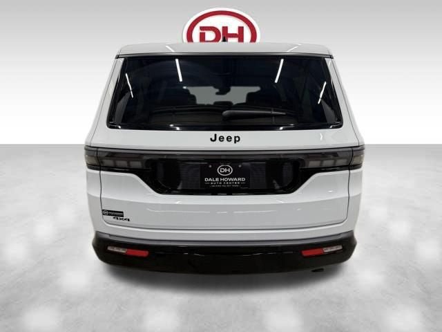 New 2026 Jeep Grand Wagoneer L Limited AWD/4WD image 10