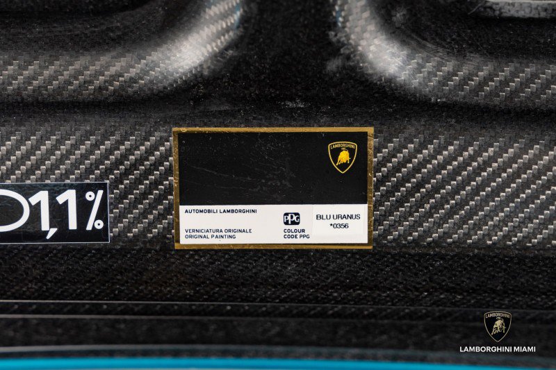 Used 2024 Lamborghini Huracan Tecnica image 6