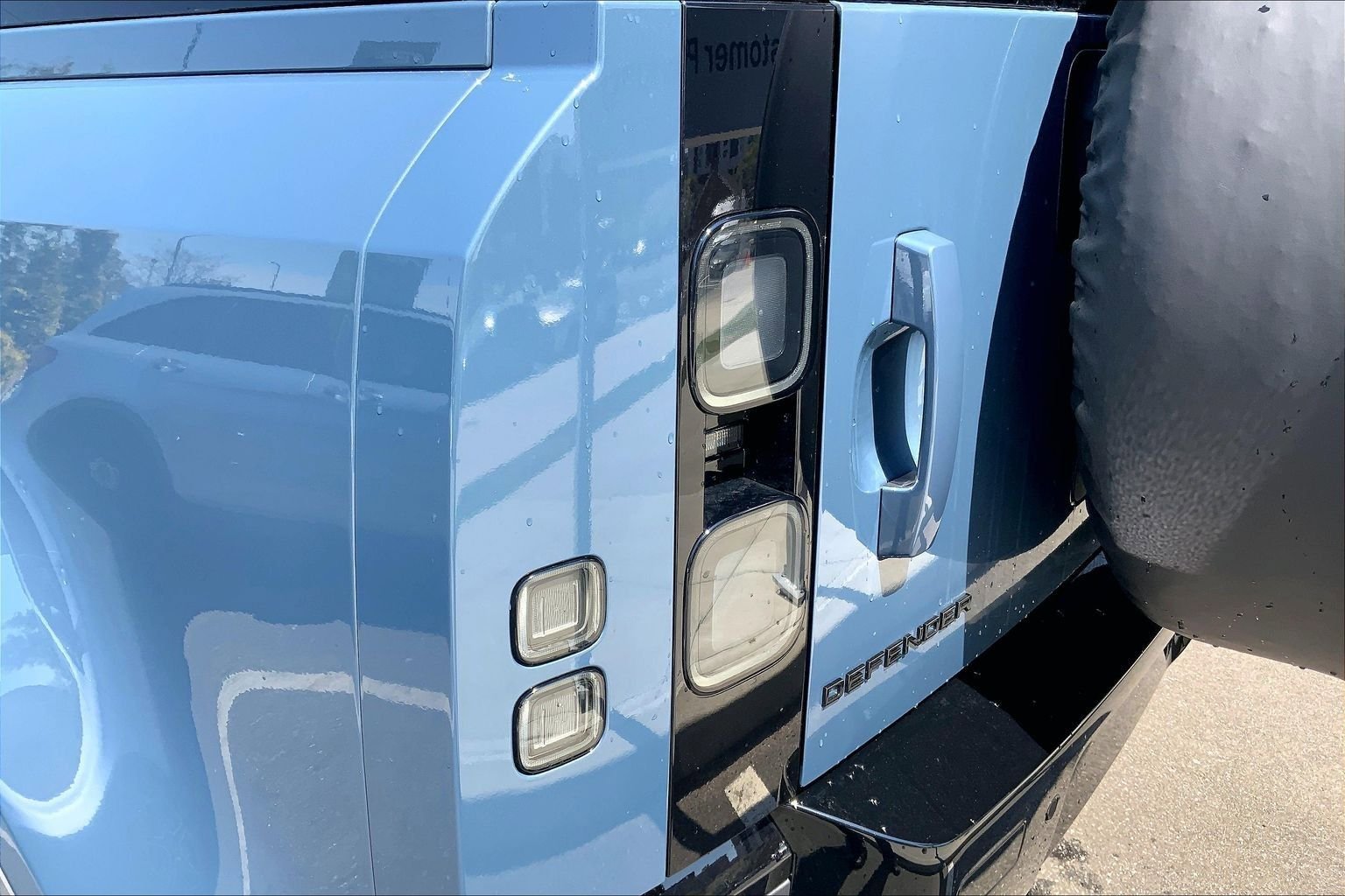 New 2026 Land Rover Defender 110 S AWD/4WD image 14