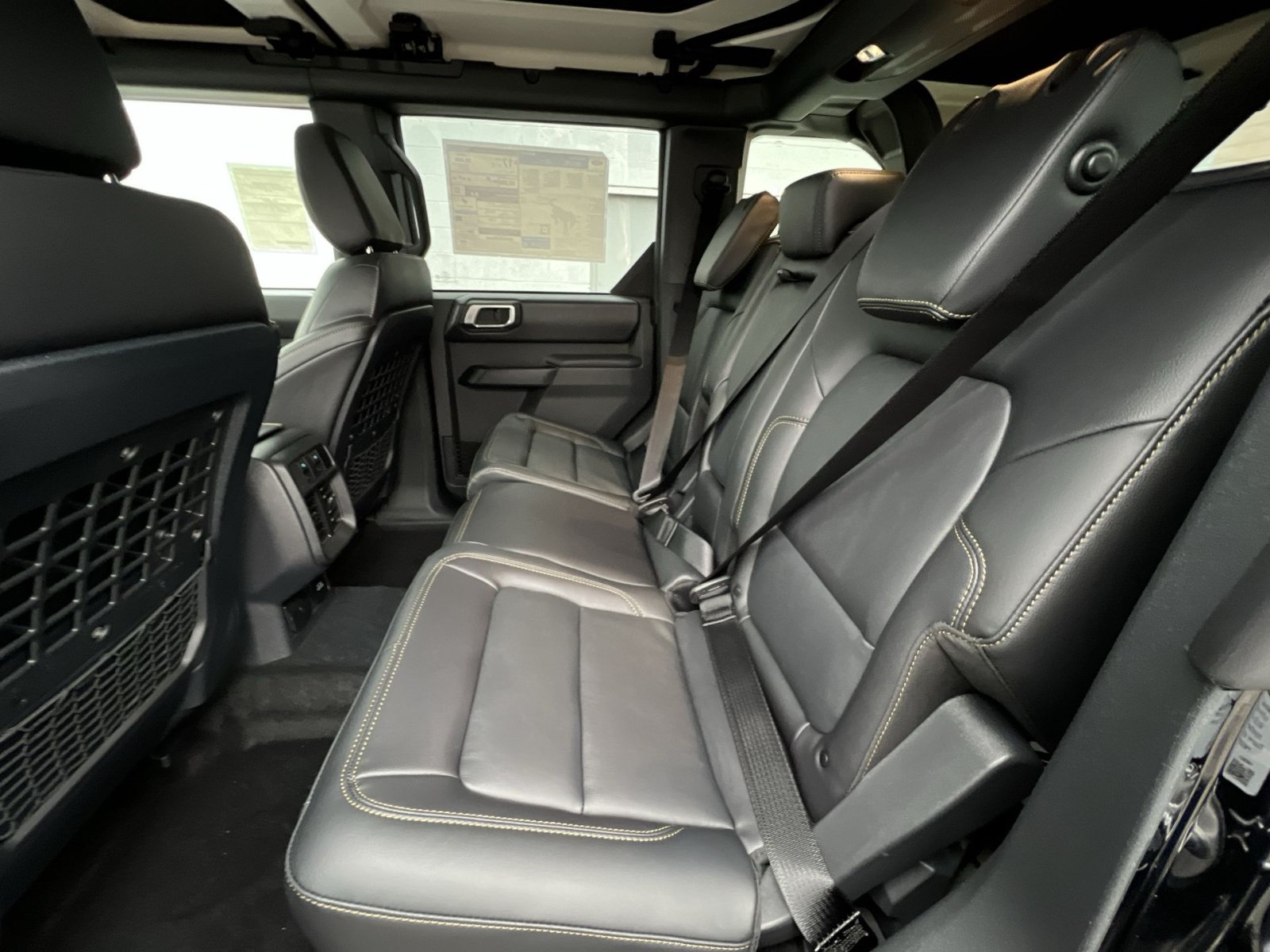 New 2026 Ford Bronco Badlands AWD/4WD image 24